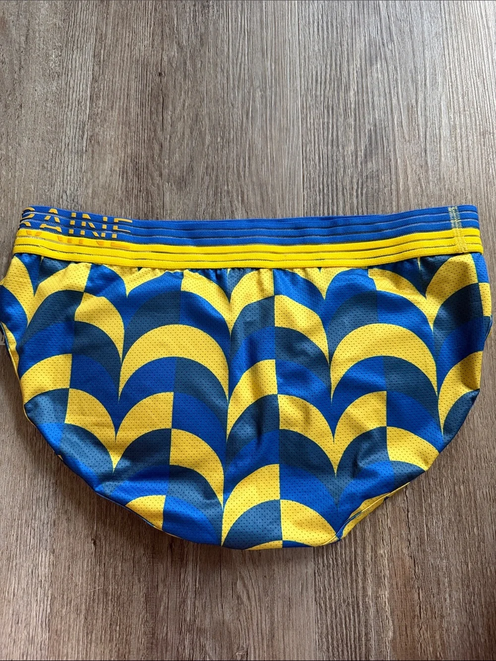 Rounderbum | The Padded Brief